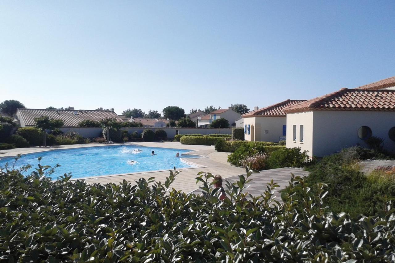 Lagrange Vacances Residences Domaine Du Grand Large Et Les Oceanides ブルティニョール・シュル・メール エクステリア 写真