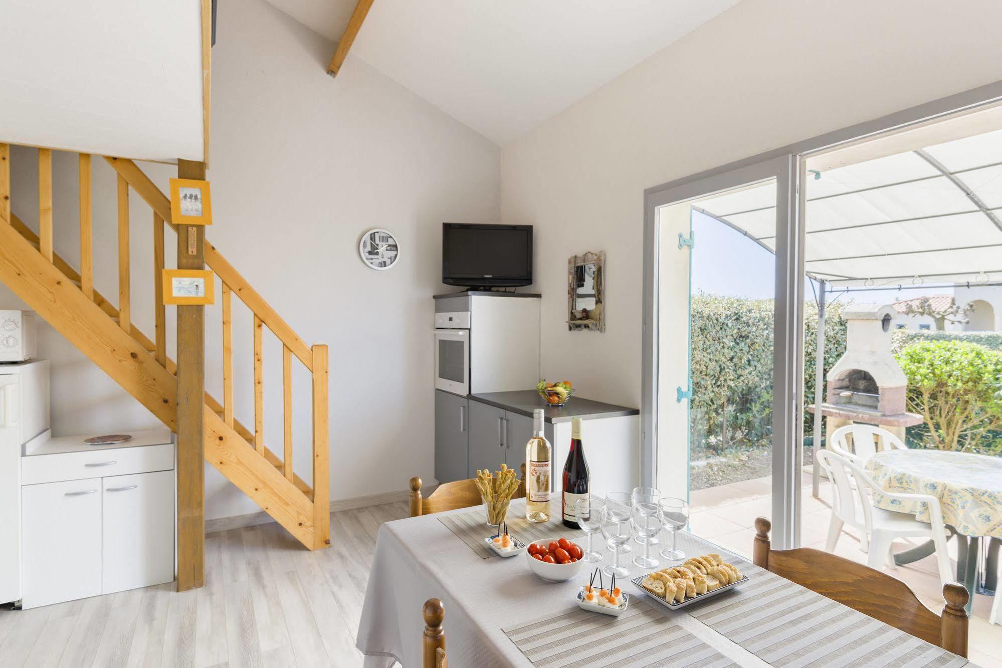 Lagrange Vacances Residences Domaine Du Grand Large Et Les Oceanides ブルティニョール・シュル・メール エクステリア 写真